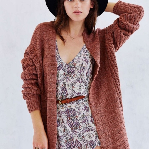 Kimchi Blue Sweaters - Kimchi Blue Sweater Cardigan Small Urban Outfitter